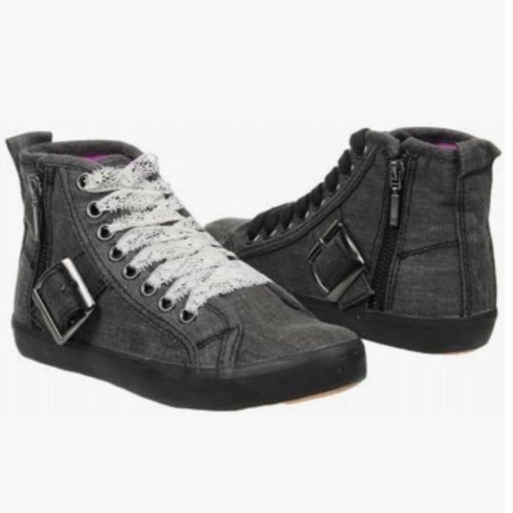 Girls' Volatile Paige Black High Tops w/ Lace Sz 3